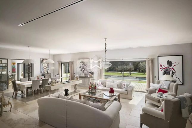 Villa for sale in Mouans-Sartoux, 6250, France