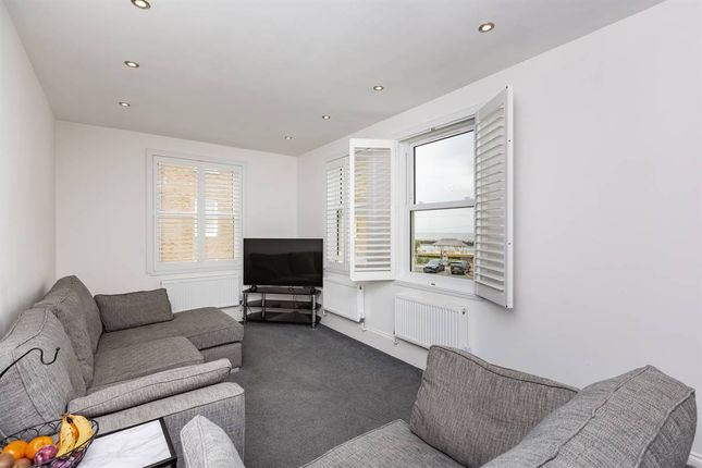 Flat 9, Richmond House, Richmond Street, Herne Bay photo 4