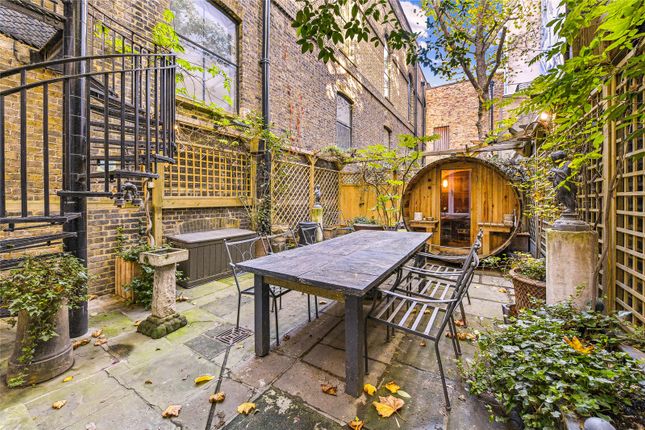 Terraced house to rent in North Audley Street, Mayfair