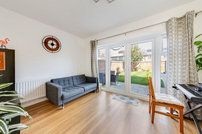 31 Beddington Avenue, Didcot photo 4