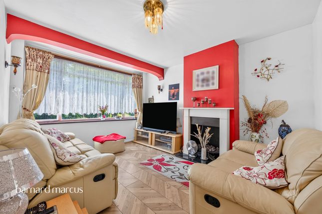 78, Guy Road, Wallington photo 2