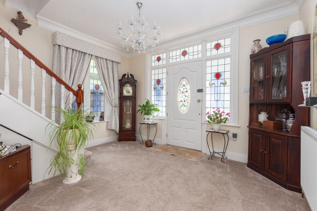 35, Clarence Avenue, Thornton-Cleveleys photo 2