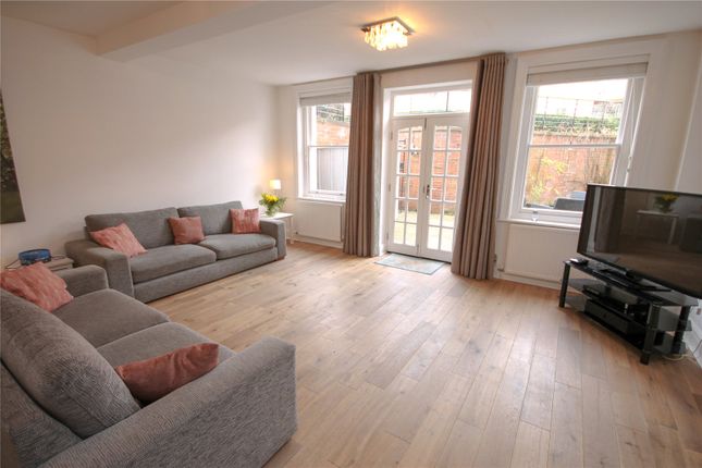 Apartment 2 Philip Godlee Lodge, 842, Wilmslow Road, Manchester photo 4