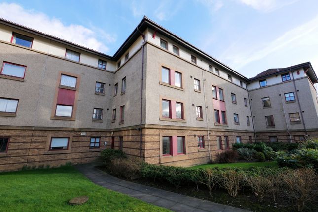 2 bed flat to rent in North Werber Place, Fettes, Edinburgh EH4