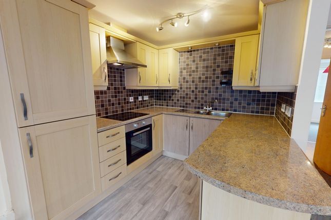 10, Dunlin Terrace, Cheltenham photo 5