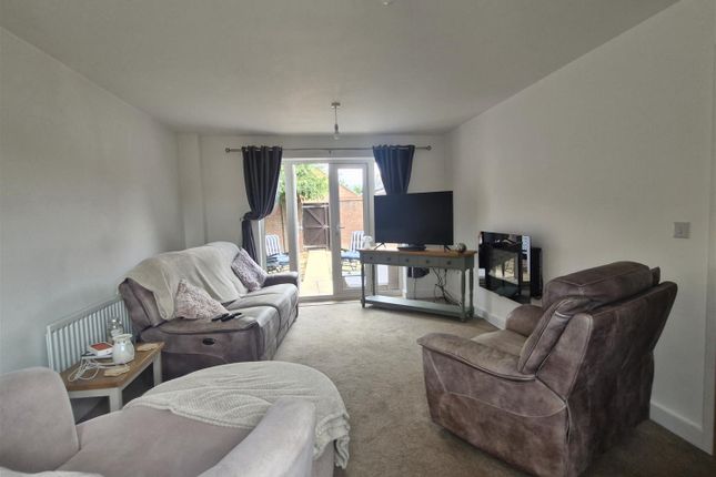 20, Royal Wilding Place, Holmer photo 4