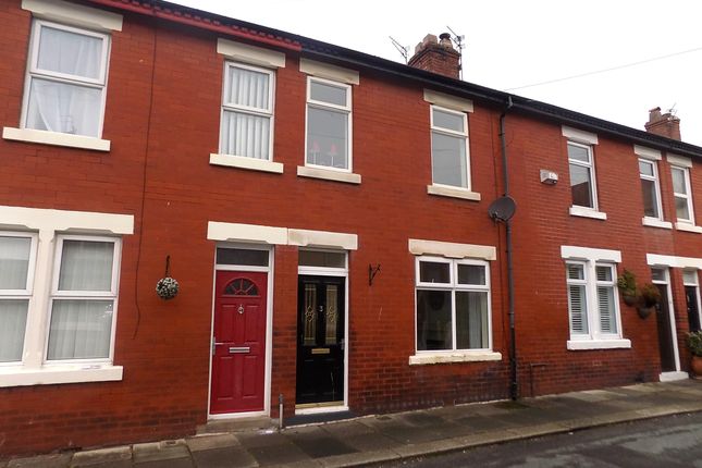 2-bed house on 3, Oscar Street, Blackpool, £635/mo