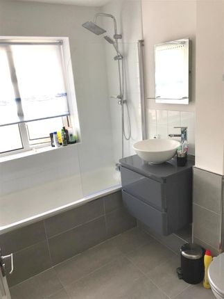 Room 1, 104, Hackington Crescent, Beckenham photo 5