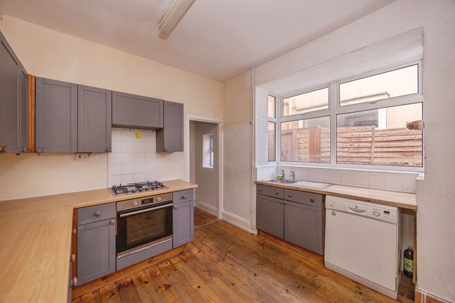139, Stamshaw Road, Portsmouth photo 4