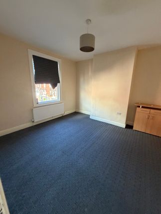 Brompton Grove, Leeds photo 5