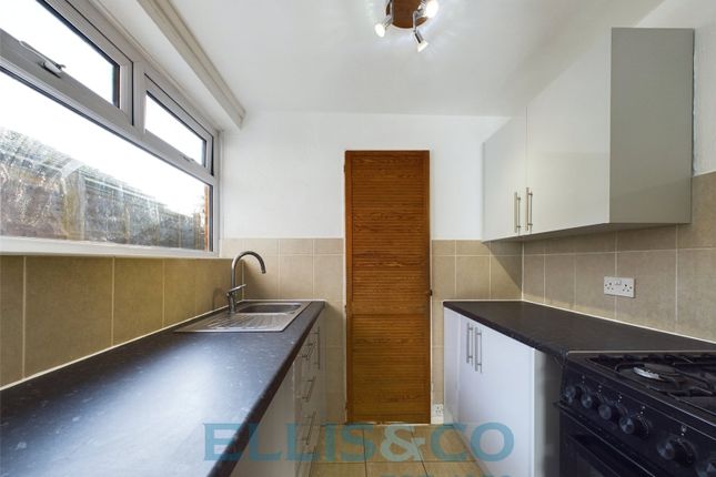 8, Garden Road, Tonbridge photo 2
