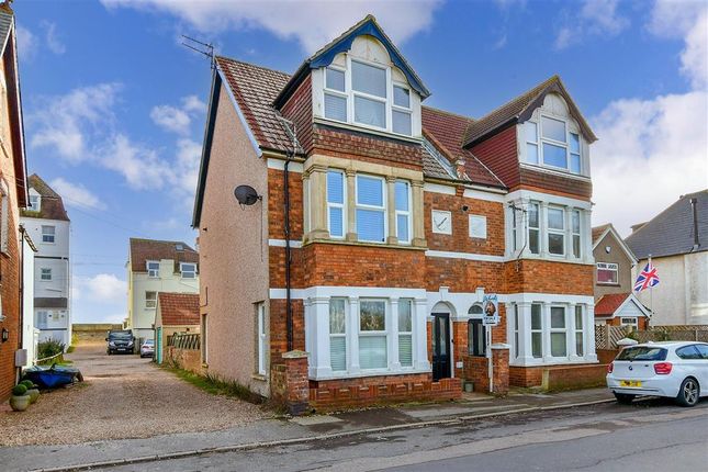 Flat for sale in South Road, Hythe, Kent