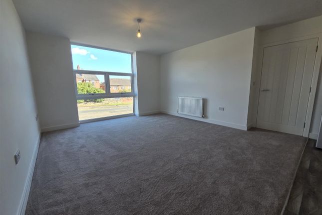 Woodlands Village, Wakefield photo 5