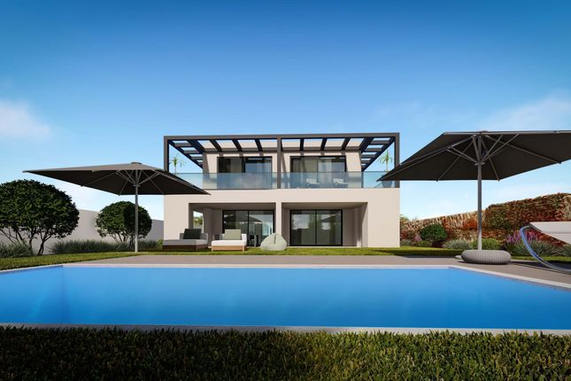 Villa for sale in Alcobaça, Portugal