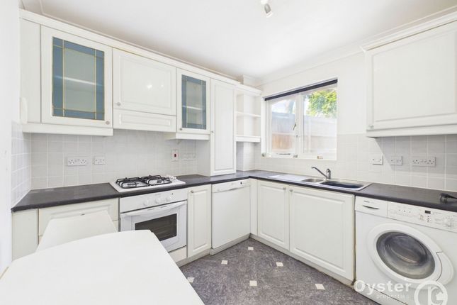 Flat 2, Cygnet House Uxbridge Road, Stanmore photo 3