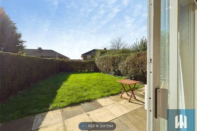 Northway Crescent, London Park, Mirfield photo 2