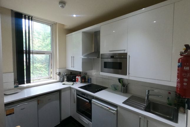 St Pauls Avenue, Willesden Green photo 5