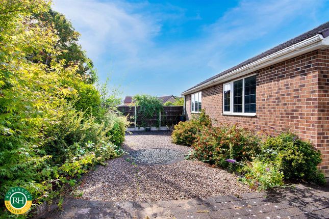 31, Gleneagles Drive, Bessacarr Doncaster photo 2