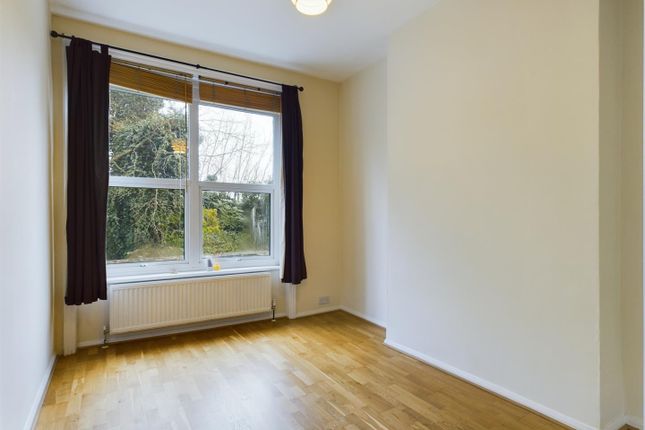 89b, Brondesbury Villas, London photo 4