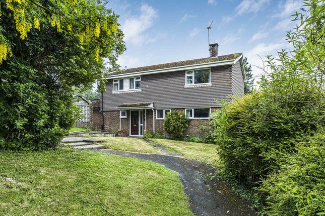 Thumbnail Detached house for sale in Chaucer Court, Ewelme