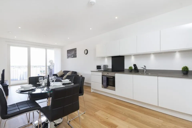 Thumbnail Flat to rent in Navigation Road, London