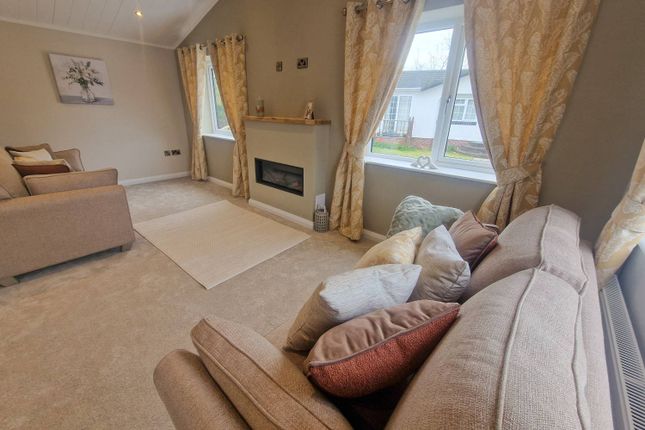 11, Chester's Croft Residential Park, Spath Lane E, Cheadle photo 2