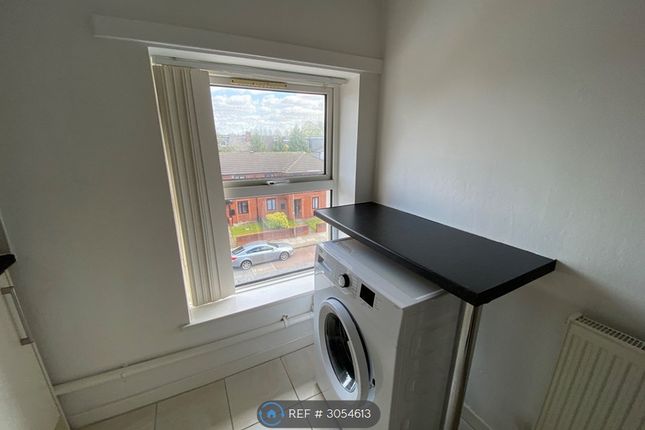 Flat   Bagot Street, Smithdown, Liverpool photo 3