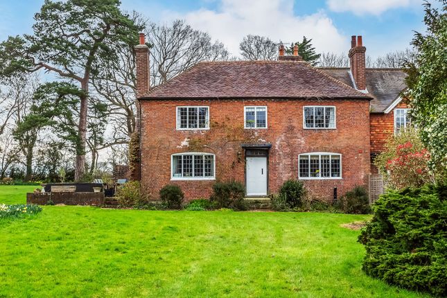 Link-detached house for sale in Friendly Green, Cowden, Edenbridge