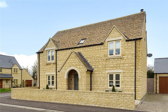 Thumbnail Detached house for sale in Fairford, Gloucestershire
