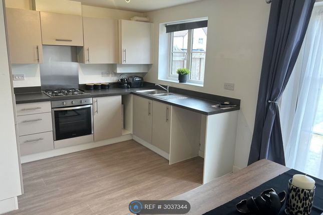 3-bed house on Damson Drive, Peterborough, £1,350/mo