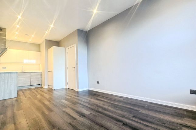 2, Tamar House, Bracknell photo 3