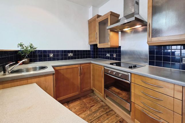 22, Vassalli House, Leeds photo 3