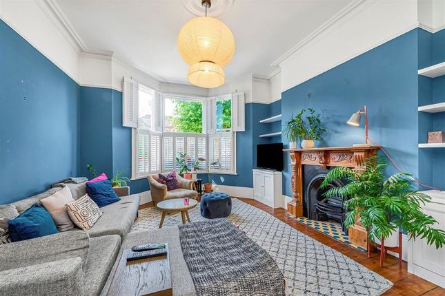 134, Pepys Road, London photo 2