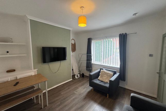 40, Montrose Crescent, Gateshead photo 5