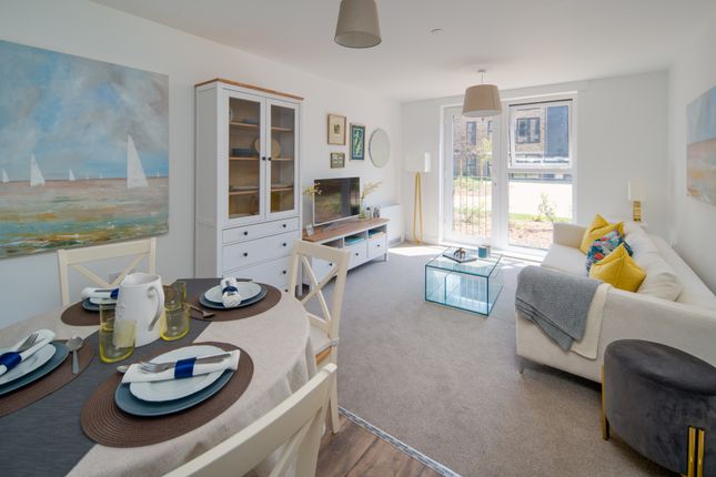 Flat for sale in Green Meadows, Colwell Road, Freshwater