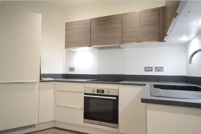 54, Century Court, Bracknell photo 2