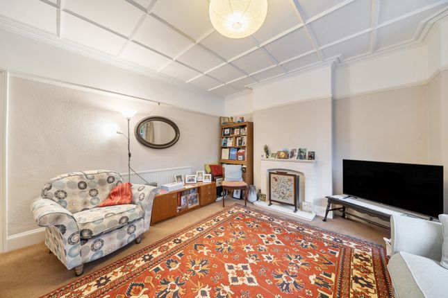 10, Maxwell Road, Middlesex photo 3