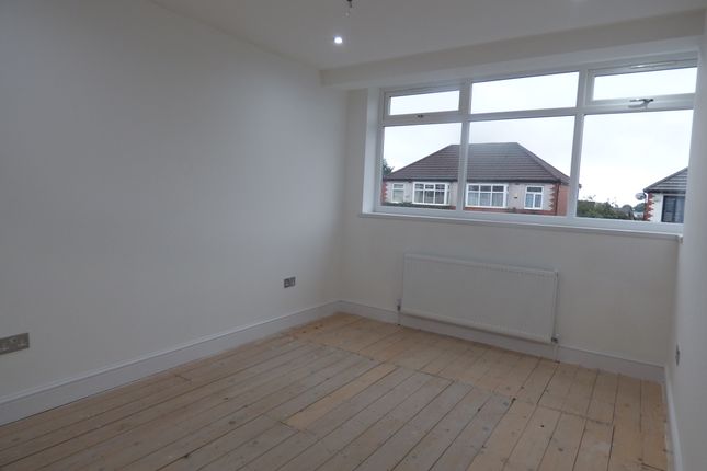 5 Bed Semi Detached House For Sale In Ashworth Lane Sharples