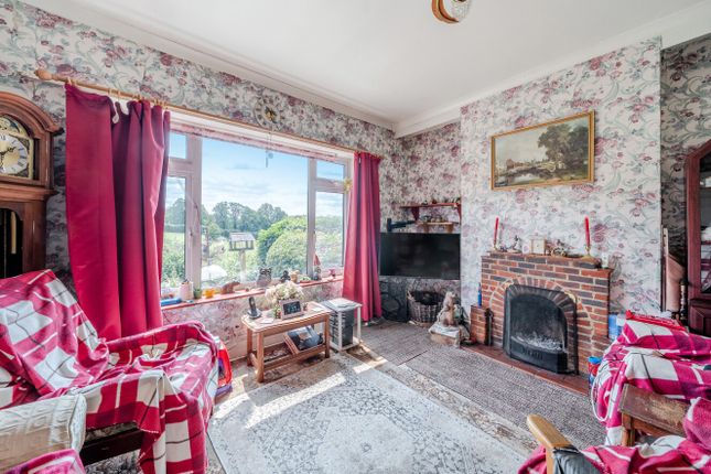 4, Southview, Ewshot photo 2