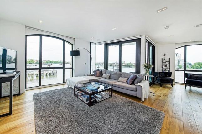 Thumbnail Flat to rent in Chelsea Wharf, Lots Road