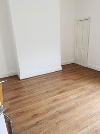 46 St. Fillans Road, London photo 2