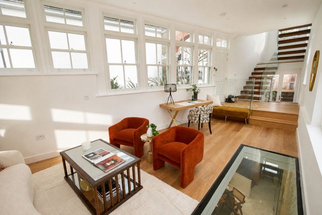 1, Lexham Mews, London photo 4
