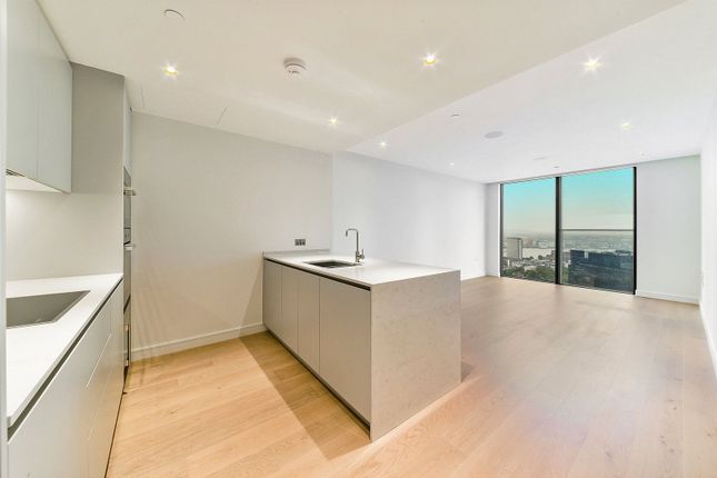 Apartment 2802 Hampton Tower, 75, Marsh Wall Road, London photo 2