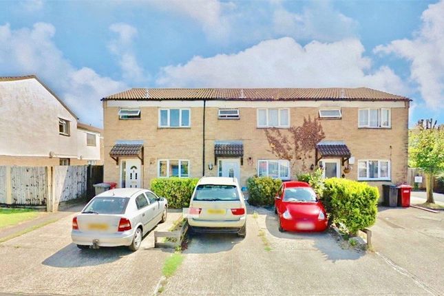 Thumbnail End terrace house to rent in Northmead Road, Slough