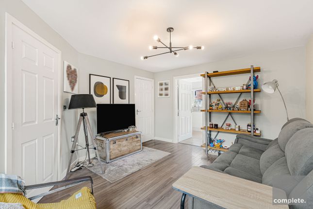 3, Birch Way, Exeter photo 4