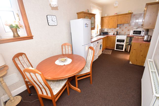 6 Lammermoor Terrace, Wishaw photo 4