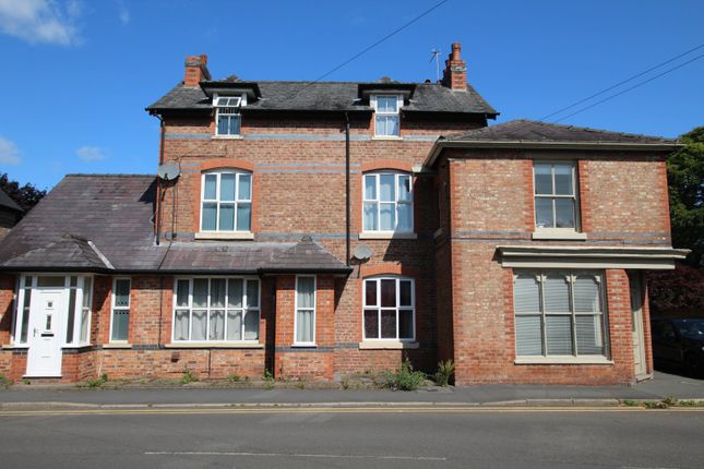2-bed detached on 8A,, Gravel Lane, Cheshire, £315,000