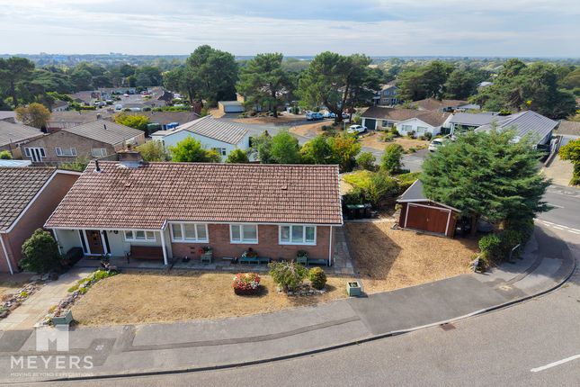 3-bed house on 34, Aston Mead, Christchurch, £600,000