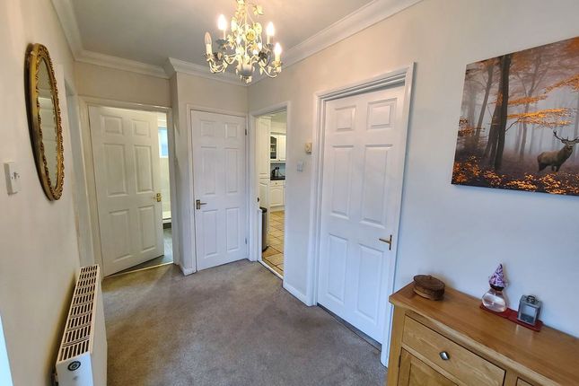 23, Rownhams Close, Southampton photo 4