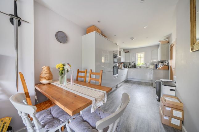 7 St. Leonards Close, Stagsden photo 4